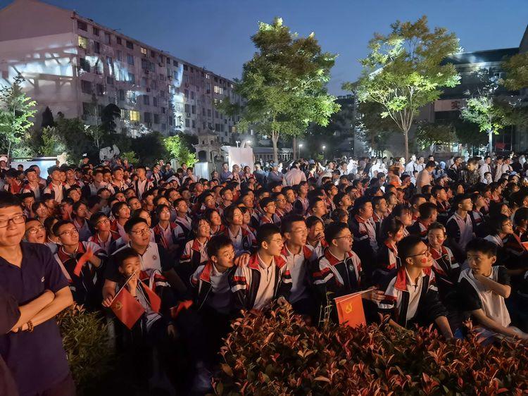 音符间的友谊与陪伴之旅，建党歌咏比赛盛况回顾